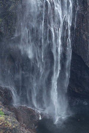 Wallaman Falls